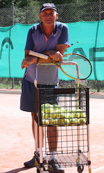 Photo of Thierry Lamarre the tennis coach of the tennis camp in the Val d'Allos